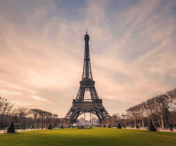 Where To Stay In Paris – Best Neighborhoods To Suit Your Travel Style